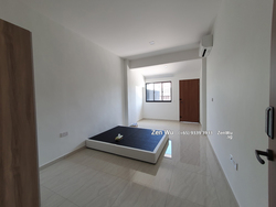 Jalan Kurnia (D19), Terrace #224418381